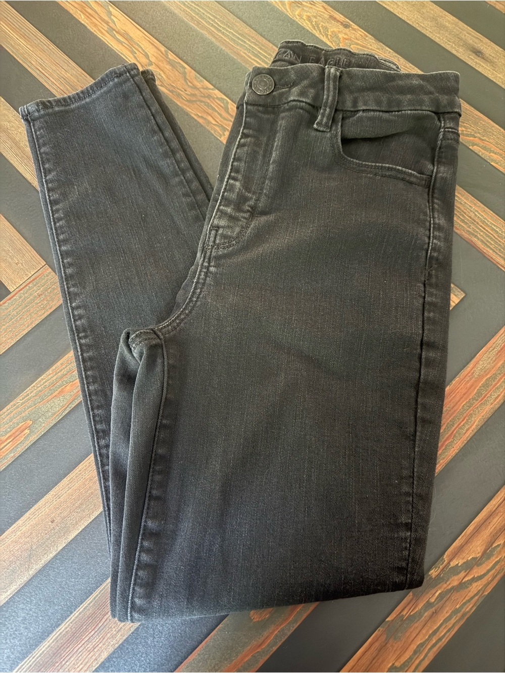 American Eagle Next Level High Wasted Jegging